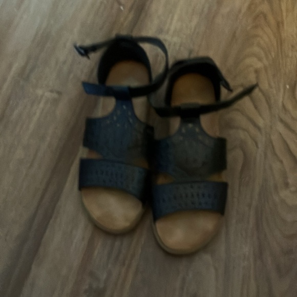 Leather sandals by Patrizia made in Italy - Picture 5 of 5